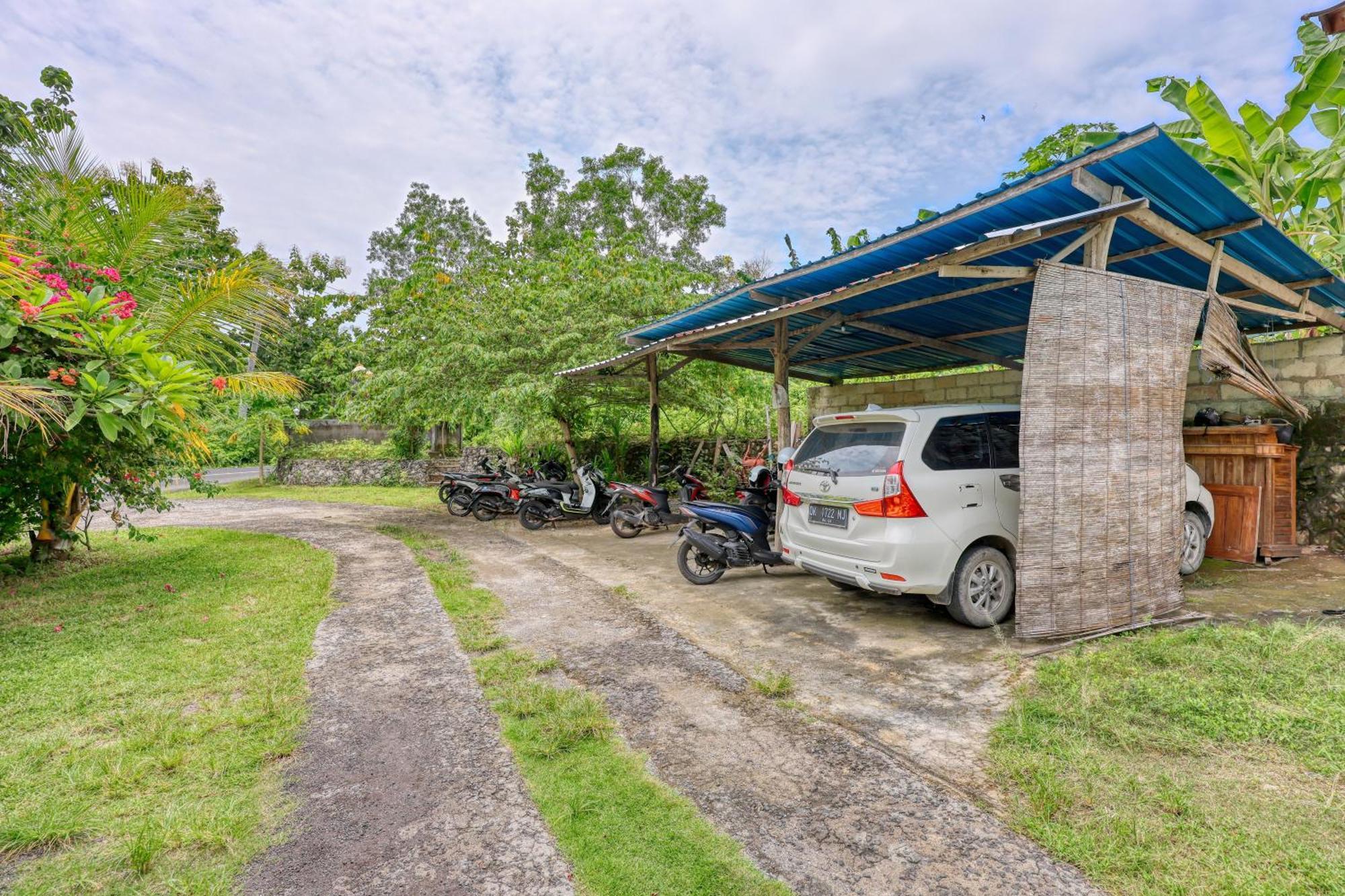 Bagia Bungalows Batumadeg Екстериор снимка